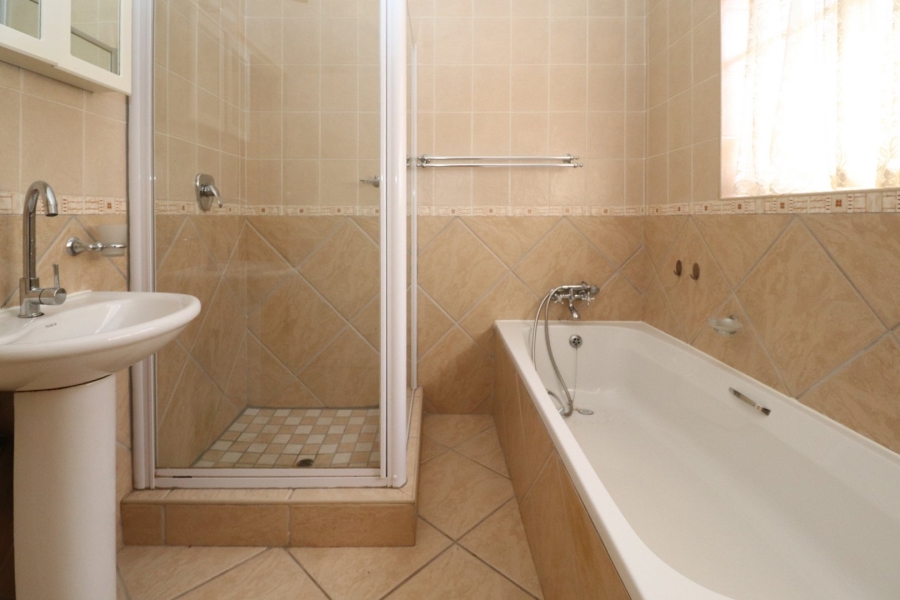 3 Bedroom Property for Sale in Flimieda North West